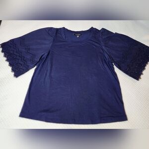 BANANA REPUBLIC Women's Blue Top with Lace Detailed Bell Sleeves. Size Small